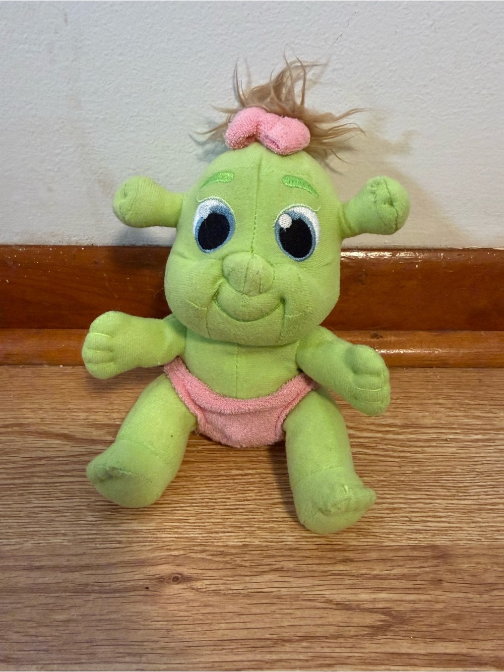 Shrek Baby Girl Ogre Felicia Plush ~ 2007 ~ Dreamworks Pink Bow Diaper Toy 6”